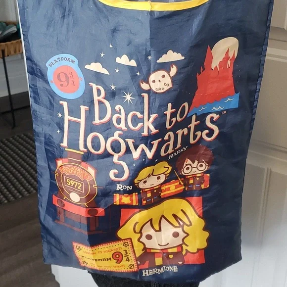 Harry Potter Back to Hogwarts Loot Bag - Picture 2 of 13
